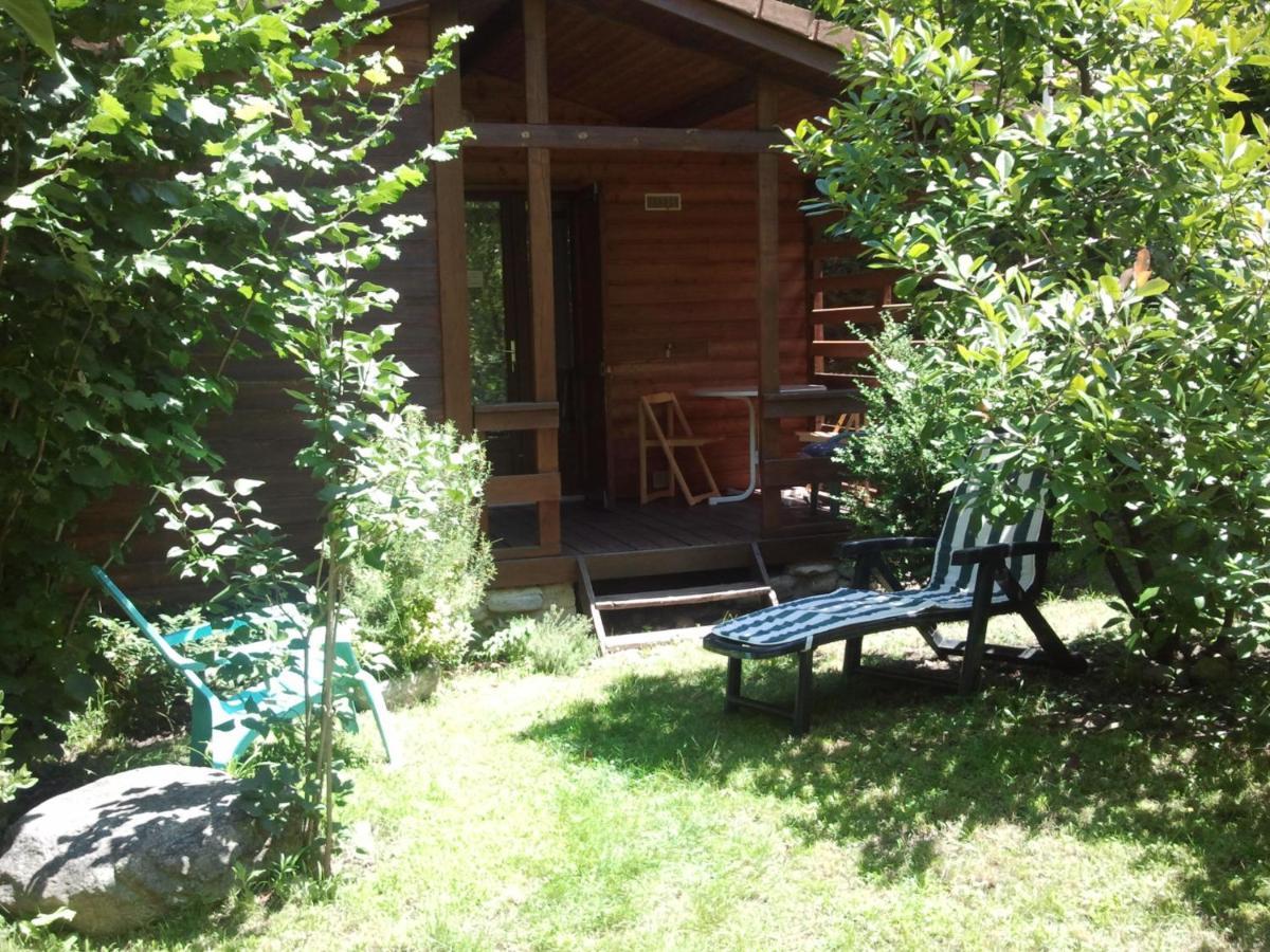 Les Chalets Quazemi A Casteil Екстериор снимка