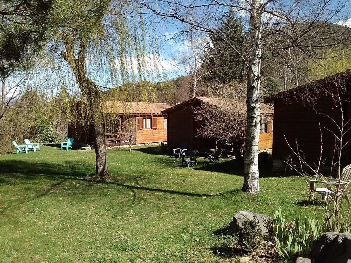 Les Chalets Quazemi A Casteil Екстериор снимка